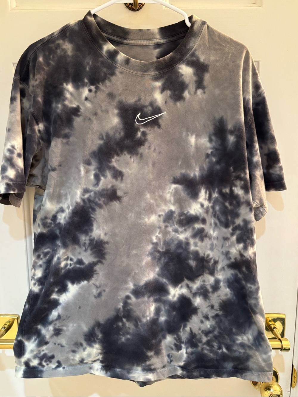 Nike Men’s Black & White Tie-Dye Short Sleeve Tee